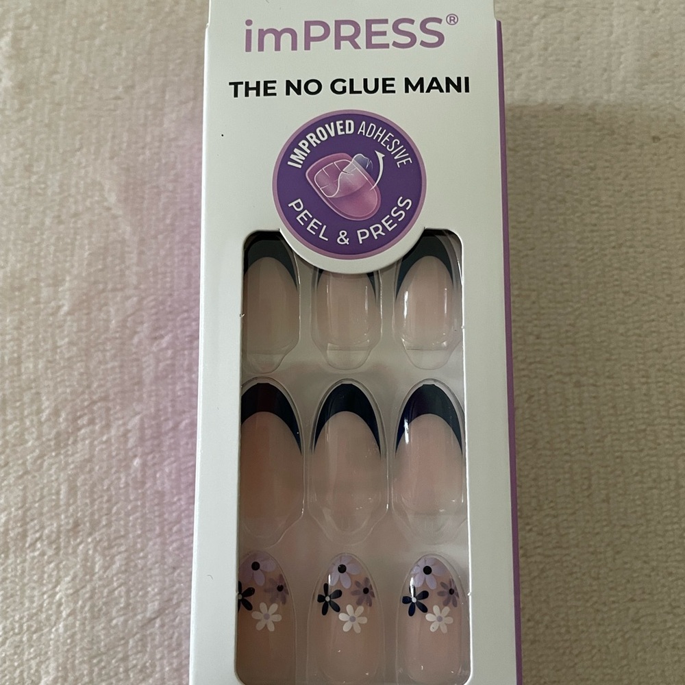 Kiss imPRESS Press-On Nails Kit